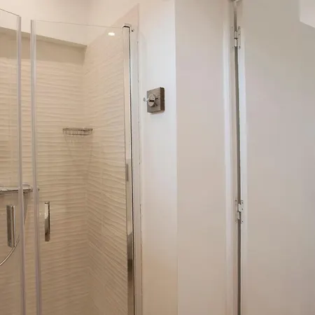 Villa Acacia Très Chaleureuse Avec Beau Jardin - 4 à 6 Personnes Calvi (Corsica)